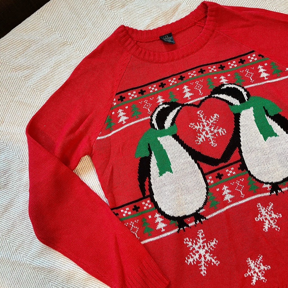 Red Penguins Ugly Christmas Sweater Women’s Sz Small NWT